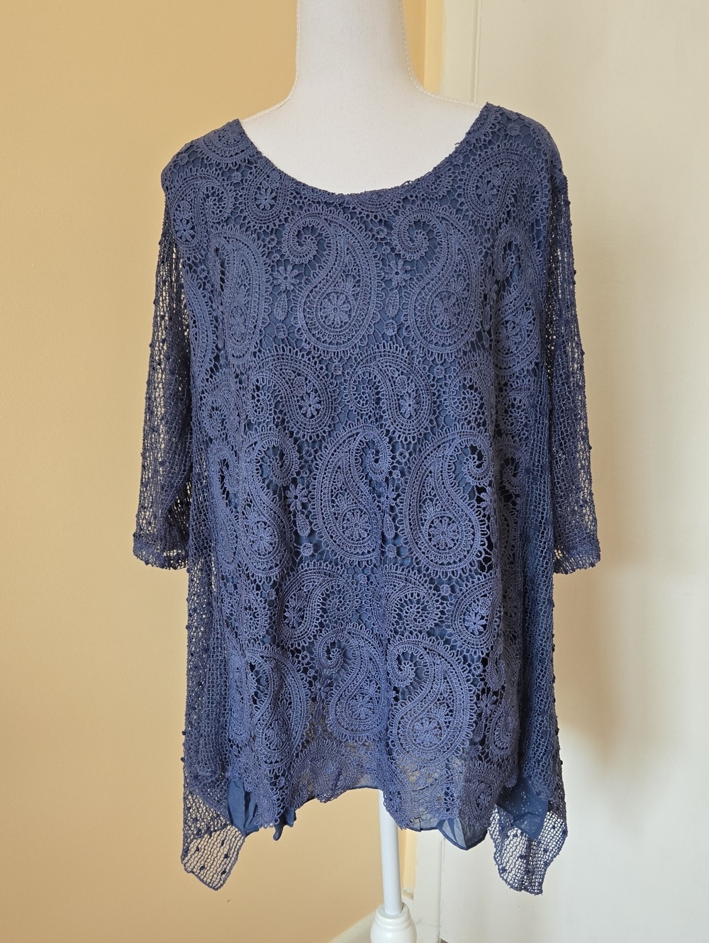 NWT Punt Roma Lace & Net Top XL